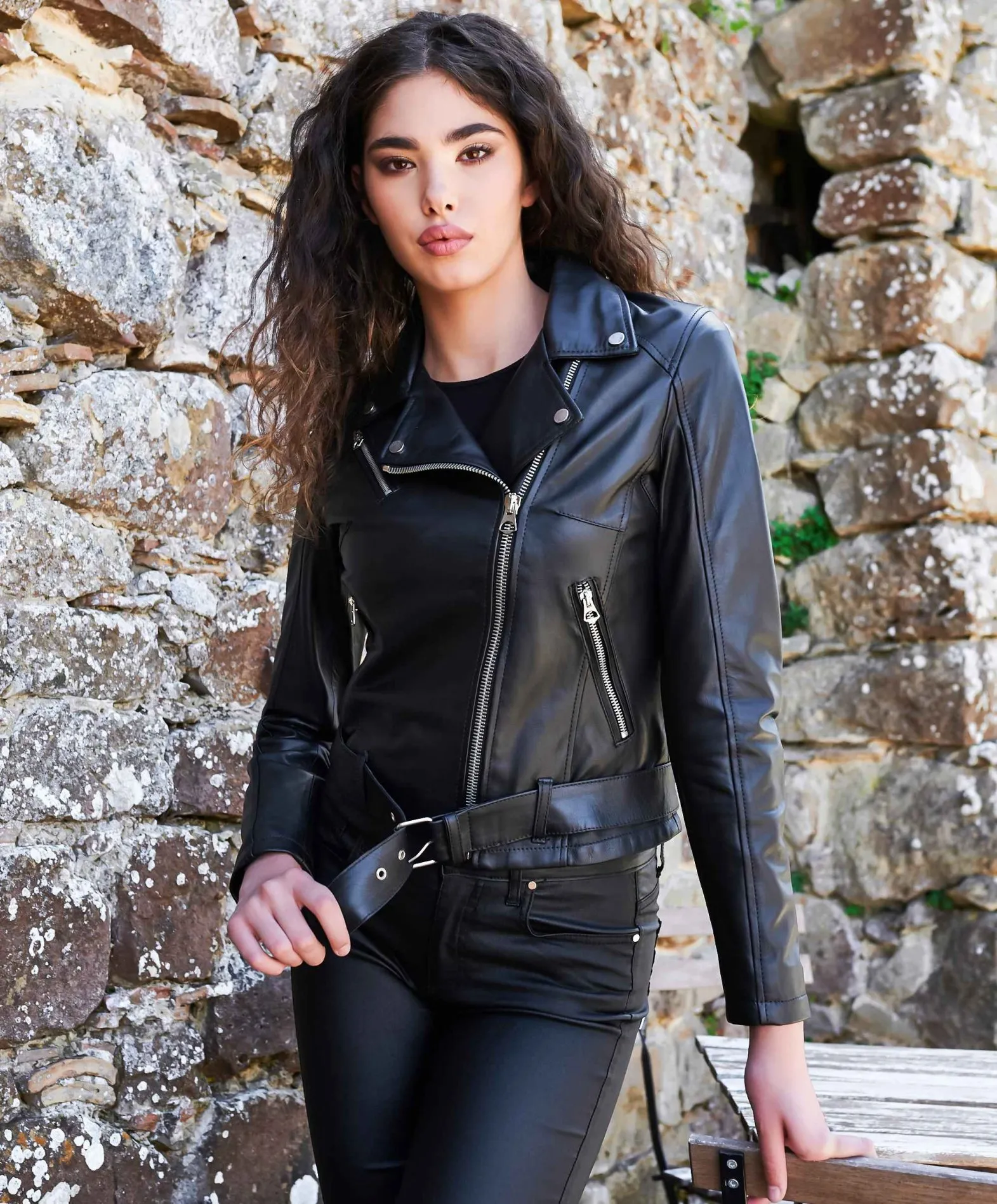 Blouson cuir femme motard avec ceinture cuir plongé noi Chiodo