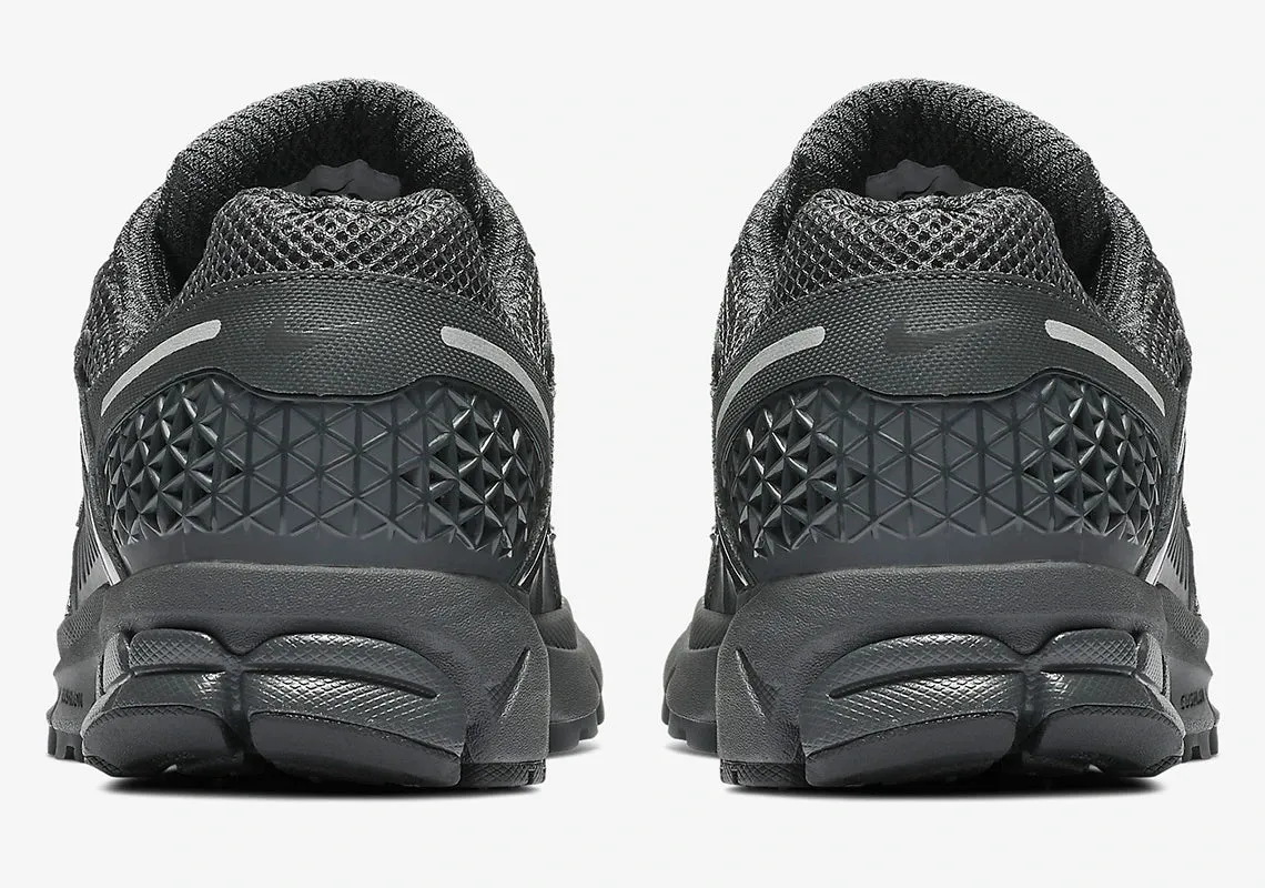 Nike Zoom Vomero 5 Anthracite