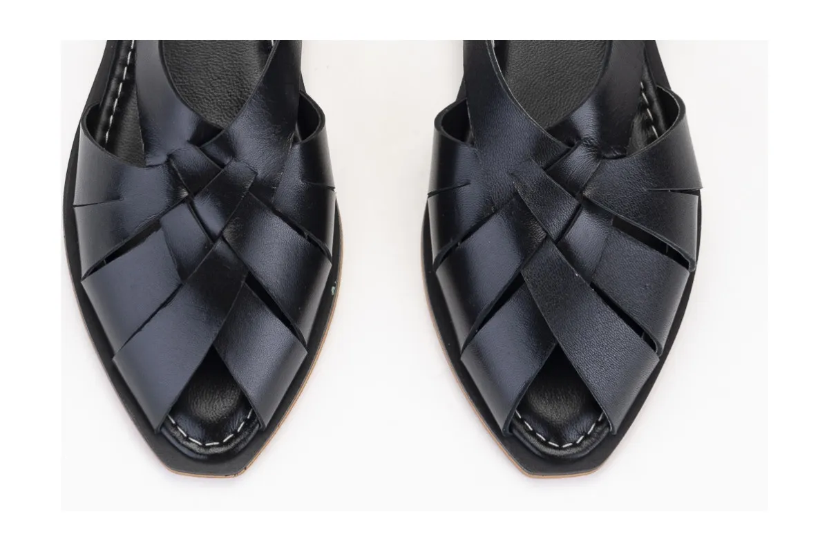 Sandales confortables plates en cuir à lanières croisées - Noir